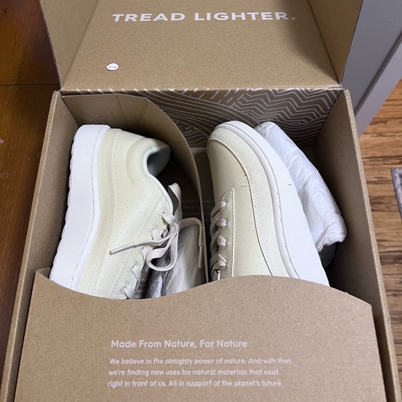 Allbirds Women’s Plant Pacers Size 6 - Picture 2 of 5